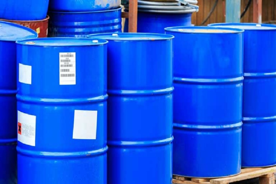 خرید عمده مونو اتانول امین | راهکاری هوشمندانه برای تامین پایدار صنایع شیمیایی 4 تامین پایدار مونو اتانول امین با شرکت بامداد پترو پارسان